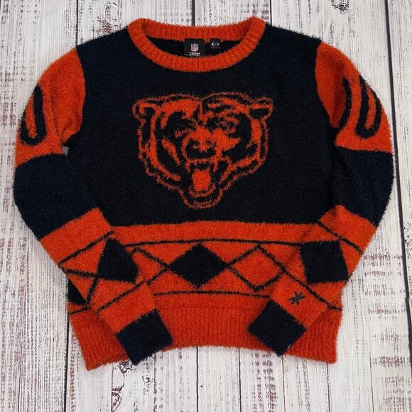 NFL Chicago Bears Fuzzy Crew Neck Sweater - Picture 1 of 7